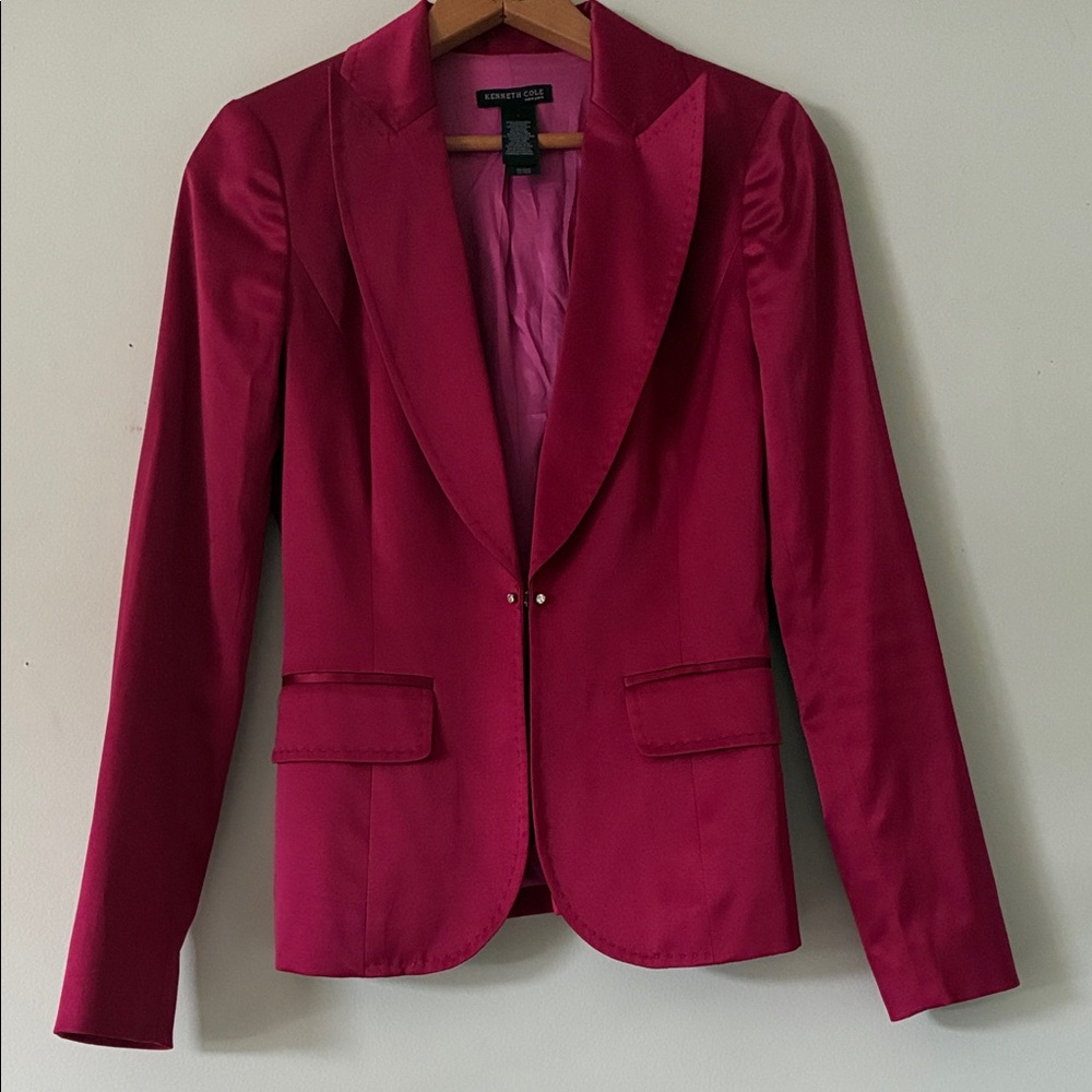 Kenneth Cole New York Satin Raspberry Pink Single Button Blazer Size 2
